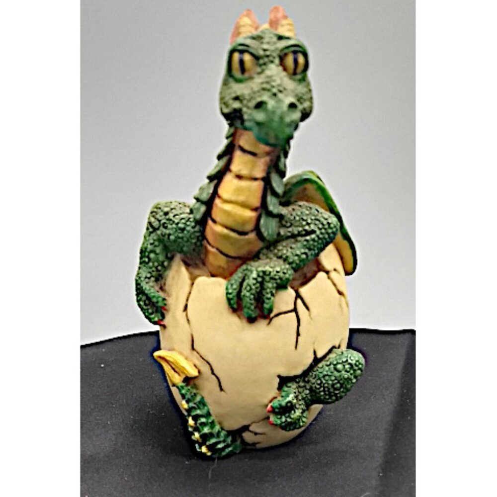 🍀🍀 Myths & Legends Single Dragon Egg Baby 🍀🍀